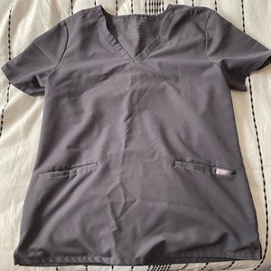FIGS Charcoal Casma Three Pocket scrub top